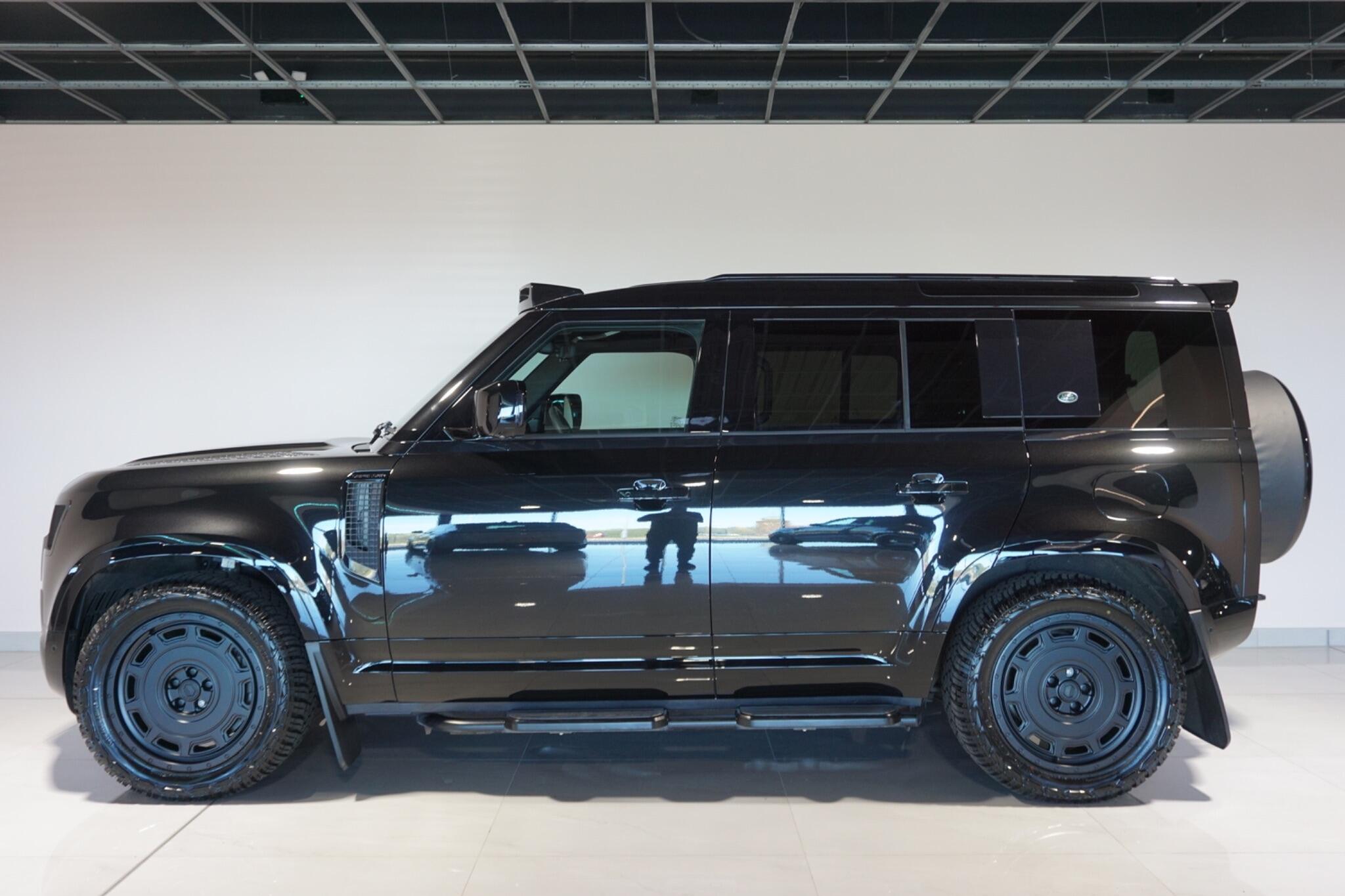 Land Rover Defender 110 2.0 P400e 15.4kWh X-Dynamic S SUV 5dr Petrol Plug-in Hybrid Auto 4WD Euro 6 (s/s) (404 ps)